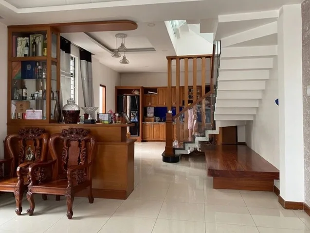 Bán biệt thự mini Thạnh Xuân Quận 12, DT 105m2 ( 6,4 x16,5) 4 tầng, ô tô vào nhà, 7 tỷ