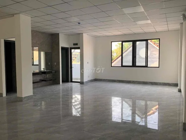 Cho thuê toà nhà mới 100% ngay trung tâm thủ Dầu Một Bình Dương
