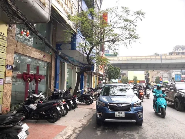 ✅ Bán Tòa Nhà Mặt Phố Vip - Lê Trọng Tấn - Thiết Kế Đẳng Cấp - 8 Tầng Thang Máy - DT 200m2