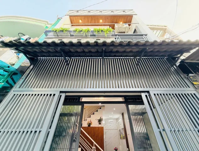 Ngộp! Bán gấp 2 tỷ 380 nhà 46m² đường số 14, P5, Gò Vấp. Hẻm oto 4,5m, sổ hồng riêng