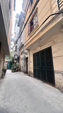 Bán nhà 40m² full thổ cư ngang 4m giá 9.9 tỷ tại Phường Kim Liên