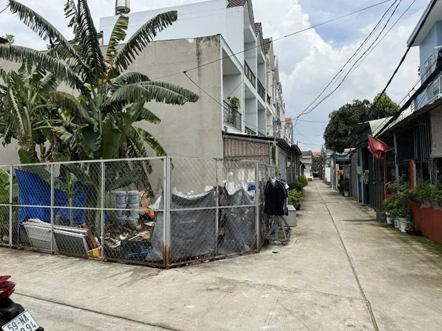 Bán đất 105m²(6m x 17m) giá 4 tỷ tại Đường Tỉnh Lộ 10 Phường Tân Tạo