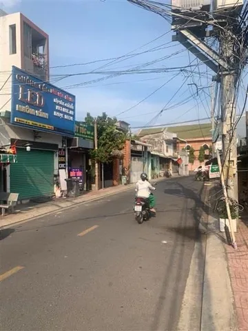 💎NHÀ MẶT TIỀN LÔ NHÌ HTP-GIÁ RẺ-PHÙ HỢP ĐẦU TƯ GIỮ TIỀN-CHỈ 7.1 TỶ💎