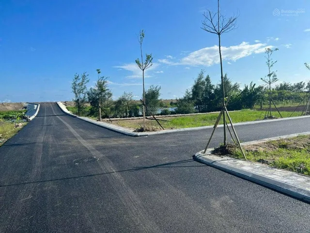 GIÁ F0 KHU KINH TẾ NINH CƠ NAM ĐỊNH 80M2 GIÁ CHỈ 1 TỶ 50M2 RA BIỂN SDCC