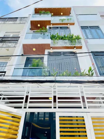 Nhà phố DT 51m2 giá 2tỷ250tr nằm ở Phan Văn Trị, P11, Bình Thạnh. Hoàn công đủ