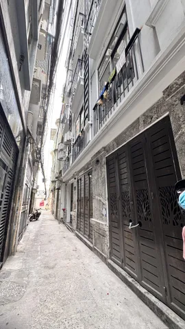 Bán nhà 62m² full thổ cư ngang 5m giá 10.99 tỷ tại Phường Đông Ngạc