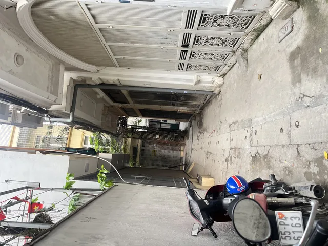 nhà 40m² sổ đỏ, 2 thoáng trước sau, 5 tầng, sẵn nội thất, ở ngay, oto đỗ cửa.