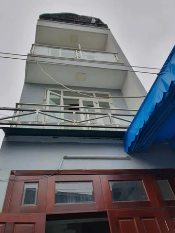 Nhà 3 lầu đường số 6 giao Phạm Văn Đồng phường Linh Tây, bán 5 tỷ hơn