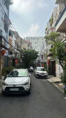 SIÊU PHẨM HẺM 406 CỘNG HÒA – KHU GA T3 – ĐỐI DIỆN ETOWN – 96M2 – NHÀ ĐẸP Ở NGAY – GIÁ CHỈ 12.3 TỶ