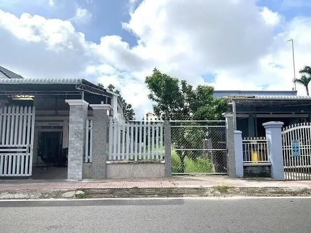 Chủ Gửi Gấp Lô Đất 300m2 ngay Trung Tâm Thị Trấn Củ Chi