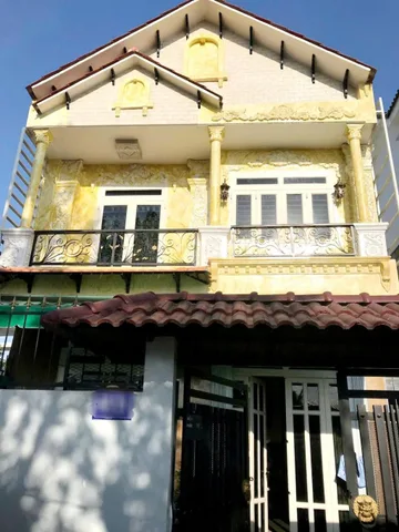 GẤP !!!
CHỦ NHÀ CẦN BÁN GẤP NHÀ MẶT TIỀN XE HƠI VI VU QUA LẠI VÕ VĂN KIỆT AN LẠC 8X12 NHỈNH 6 TY(B6)