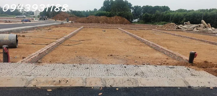 Trục lớn luôn tạo ra giá trị lớn.
Em đang có 3 lô đất diện tích 100m2  , 2 mặt thoáng trước sau. Cách trục Hồ Tây Ba Vì 200m.
