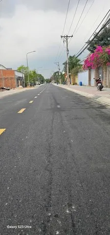 MẶT TIỀN BÌNH NHÂM 07 - NHỰA VỈA HÈ SẠCH ĐẸP!