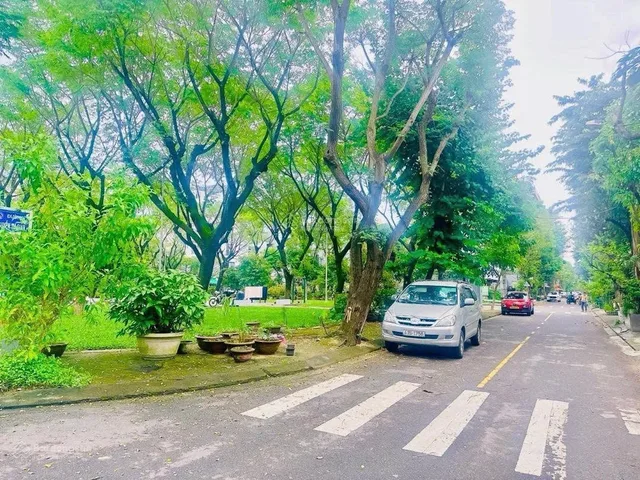 BÁN NHÀ LÔ GÓC NGUYỄN TƯ GIẢN – 180M² ĐỐI DIỆN CÔNG VIÊN, SÁT SÔNG HÀN - VỊ TRÍ KHÁ ĐẶC BIỆT
