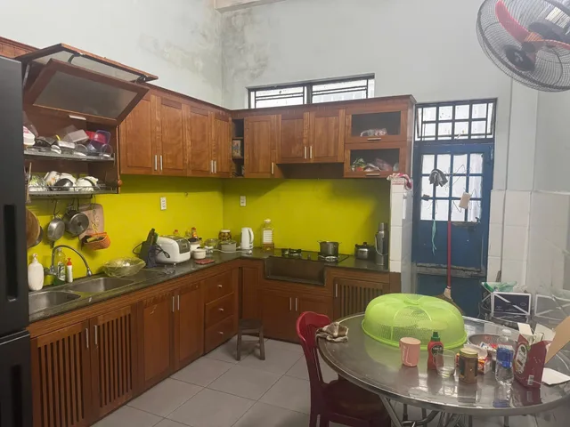 Bán Nhà 3 tầng mặt tiền Lương Nhữ Hộc sát Trường Đại Học Ngoại Ngữ kinh doanh tấp nập
