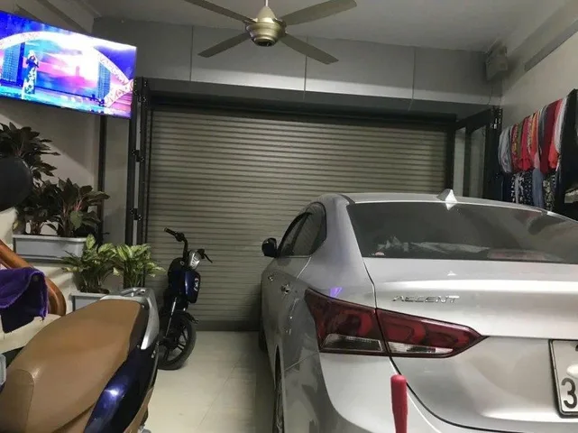 NHÀ NGUYỄN VĂN LINH – LONG BIÊN  30m² – 5 TẦNG – NGÕ Ô TÔ – FULL TIỆN ÍCH