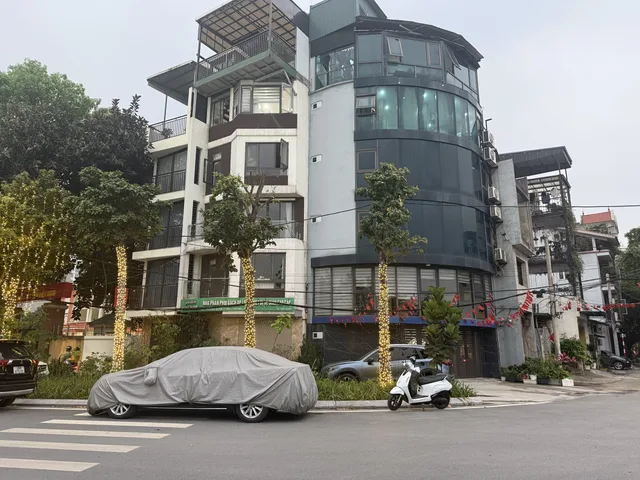 Bán nhà 38m² có sẵn 32m² thổ cư ngang 3.4m giá 13.5 tỷ tại Đường Tư Đình Phường Long Biên