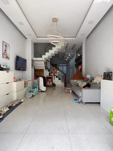 Nhà Thạnh Xuân 13 Quận 12, 4x16m, 4 tầng, 4PN 5WC, 2 mặt thoáng, full nội thất cao cấp, khu Điền Thuận Star Hills an ninh