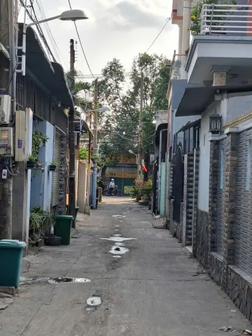 Nhà 1 lầu 1 trệt đường ô tô 2.95 tỷ _62 m2_ sổ riêng, hoàn công
