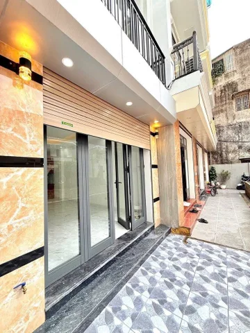Bán nhà Lương Khánh Thiện 40m 5 tầng dân xây chắc chắn, giá 8,4 tỷ