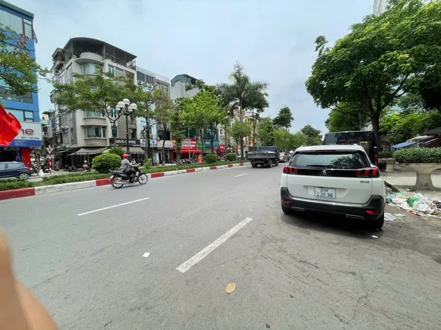Bán nhà Tân Mai 30m 5 tầng dân xây chắc chắn, giá 6,8 tỷ