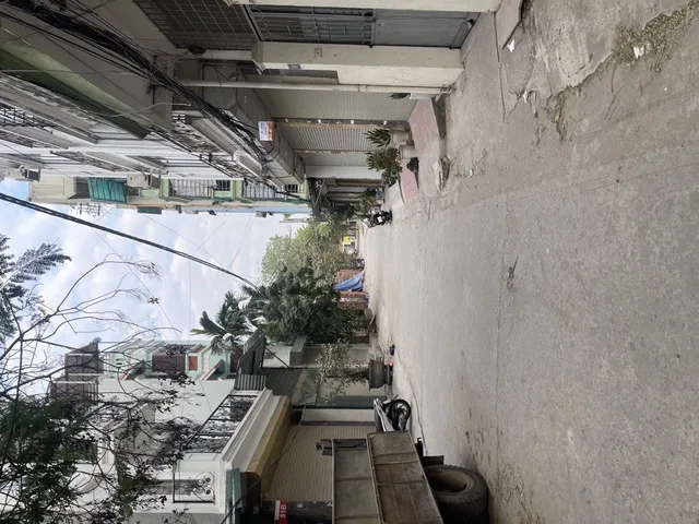 Bán nhà Tân Mai 42m 4 tầng dân xây chắc chắn, mặt tiền 4m, giá 9,5 tỷ