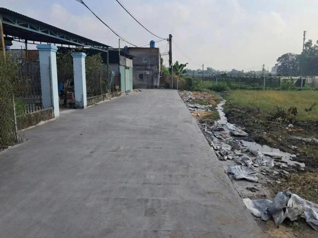 NGỘP BANK BÁN GẤP MIẾNG 300M2 CÓ 212M2 THỔ 1 XẸC NGUYỄN VĂN KHẠ