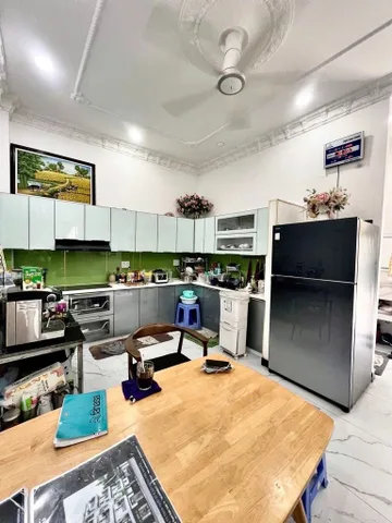Siêu phẩm căn góc kinh doanh 4 tầng - Huỳnh Tấn Phát - 8.x tỷ