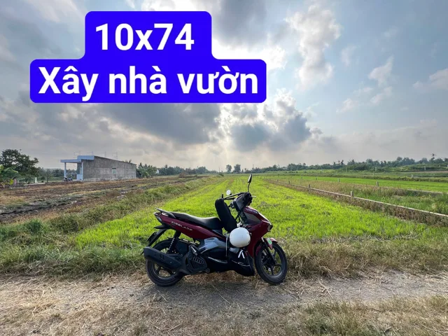 Bán đất 747.9m² có sẵn 740m² thổ cư ngang 10m giá 2.2 tỷ tại Xã Hòa Khánh