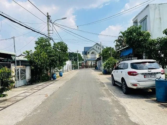 Cần tiền bán gấp lô đất 380m2 giá 850 triệu Tân Thông Hội, Củ Chi