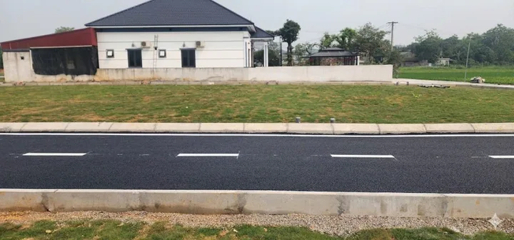 Chỉ 375 triệu sở hữu ngay đất nền tại ba hàng đồi lạc thuỷ hoà bình tạ trung tâm phát triển tiềm năng