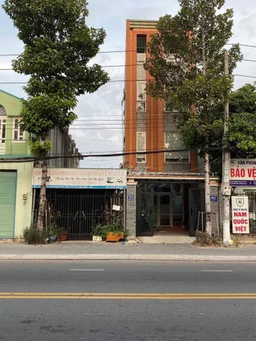 Nhà trệt 3 lầu (5x25) Lê Hồng Phong, Phú Hoà. Sẵn 7máy lạnh