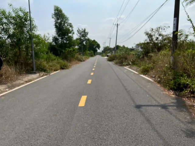 Bán đất Củ Chi! bán lô đất mặt tiền đường Nguyễn Thị Lèn, dt 325m2, full thổ, xã Trung An (Bình Mỹ mới)