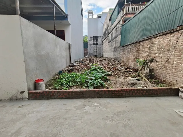 Vợ chồng em cấp bán gấp mảnh đất để vào Nam ở hẳn và làm việc