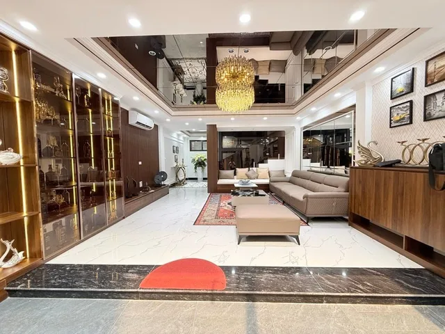 ✅ Siêu Phẩm Ô Chợ Dừa, Thiết Kế 5 Sao, Full Nội Thất, DT 60m2, 6 Tầng Thang Máy, MT 5m