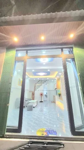 NHÀ ĐẸP 3 PN, SAU CHỢ BA ĐÌNH, SÁT CẦU NGUYỄN TRI PHƯƠNG, 3 PHÚT ĐI Q.5, SHR, HOÀN CÔNG, GIÁ 4,95 Tỷ