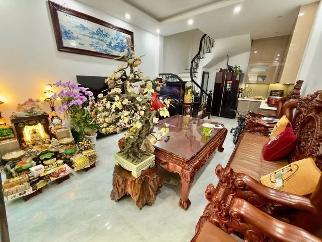 Độc bản! Nhà 6 tầng Cầu Giấy, ô tô lùi, full nội thất, giá cực sốc