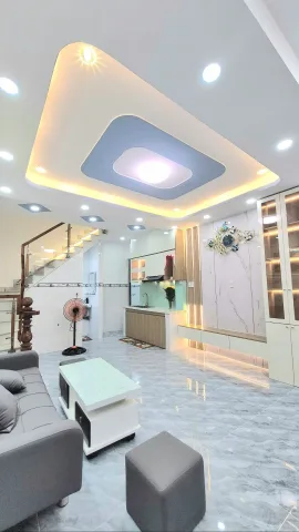 NHÀ MỚI ngay NGUYỄN TRI PHƯƠNG QUẬN 5 - QUẬN 8 - 40.4M2 - NGANG 4.2M - 3PN - FULL NỘI THẤT CAO CẤP - BA ĐÌNH