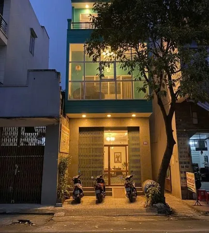 Chính chủ bán nhà mặt tiền trung tâm Quy Nhơn 99m2 vị trí siêu đẹp