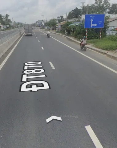 Bán đất mặt tiền TL870 ngang 9.5m cách Đoàn Thị Nghiệp nối dài chưa đến 100m