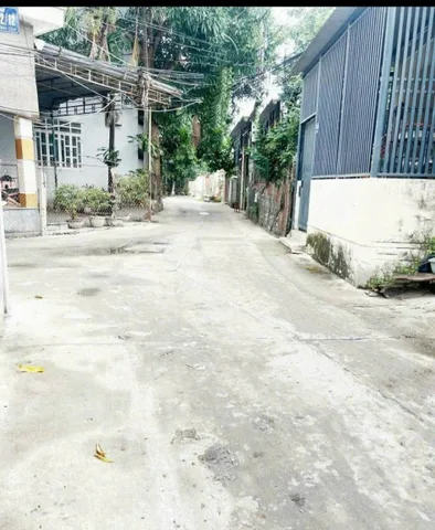 Bán đất tặng nhà 3 mặt tiền đường chỉ 2,7 tỷ Tây Nha Trang