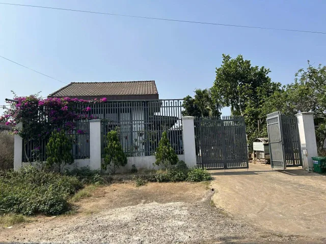 Bán đất 487.1m² có sẵn 60m² thổ cư ngang 8.0m giá 3.2 tỷ tại Phường Buôn Hồ