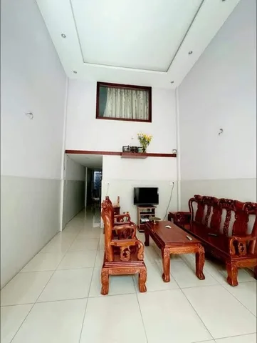 💥💥TRƯỜNG CHINH - DIỆN TÍCH LỚN GIÁ TIỀN NHỎ💥💥
🌺🌺 NHÀ 2 TẦNG - HXH - VÀI BƯỚC RA MẶT TIỀN - 80m2 - HOÀN CÔNG ĐỦ - GẦN ETOWN - GIÁ HƠN 6.99T (296)🌺🌺

📞 Liên hệ xem ngay:
OCHÍNOHAI
1O6
CHÍN11