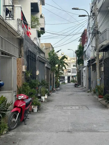 BÁN ĐẤT ĐƯỜNG SỐ 12, TRƯỜNG THỌ - 63m2 - GIÁ 6.2 TỶ TL