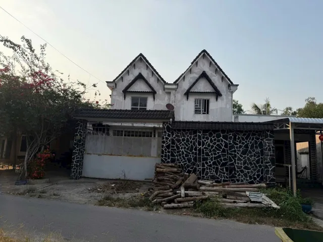 Bán nhà mặt tiền nhựa 1/Tỉnh Lộ 15 thông ra đường Cây Gõ xã An Nhơn Tây Củ Chi TPHCM, DT: 10x46m.