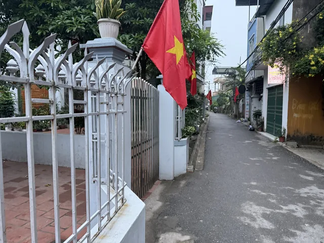 Bán nhà 65m² có sẵn 57m² thổ cư ngang 3.5m giá 8 tỷ tại Đường Ái Mộ Xã Phù Đổng