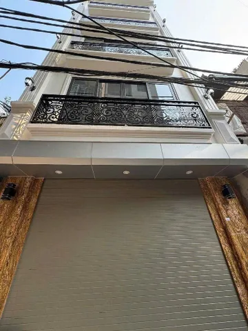 PHÂN LÔ NGUYỄN TRÃI - 2 THOÁNG - Ô TÔ VÀO NHÀ - 7 TẦNG THANG MÁY - 17,3 TỶ