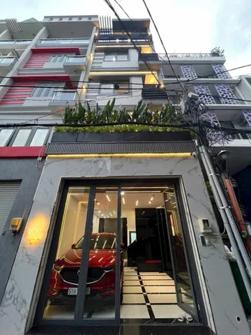 Hàng hiếm gần Hàng Xanh. Nhà 34m2 hẻm oto Bạch Đằng, giá 2 tỷ 050. Xây 1 trệt 3 lầu, sổ sẵn