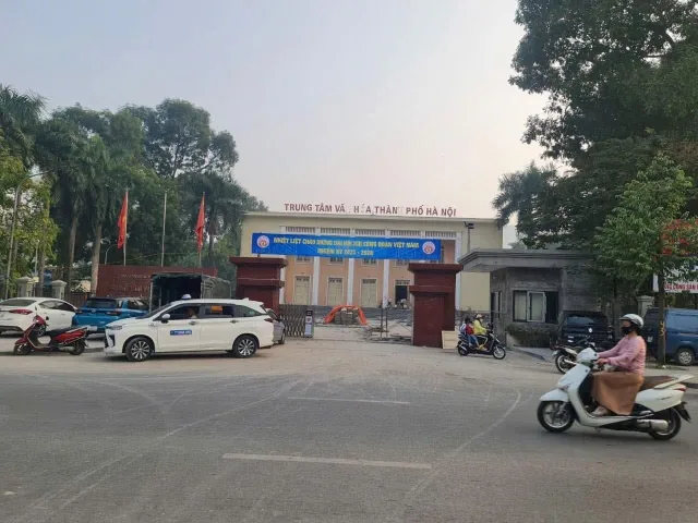 PHÙNG HƯNG HÀ ĐÔNG NHÀ 2 MẶT THOÁNG-Ô TÔ VÀO NHÀ- DÂN XÂY CHẮC CHẮN - HƠN 8 TỈ CHÚT💥