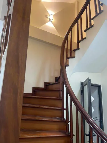 Cho thuê nhà mới, Quang Trung, Thợ Nhuộm, Trần Quốc Toản, 190m2x 5,5T